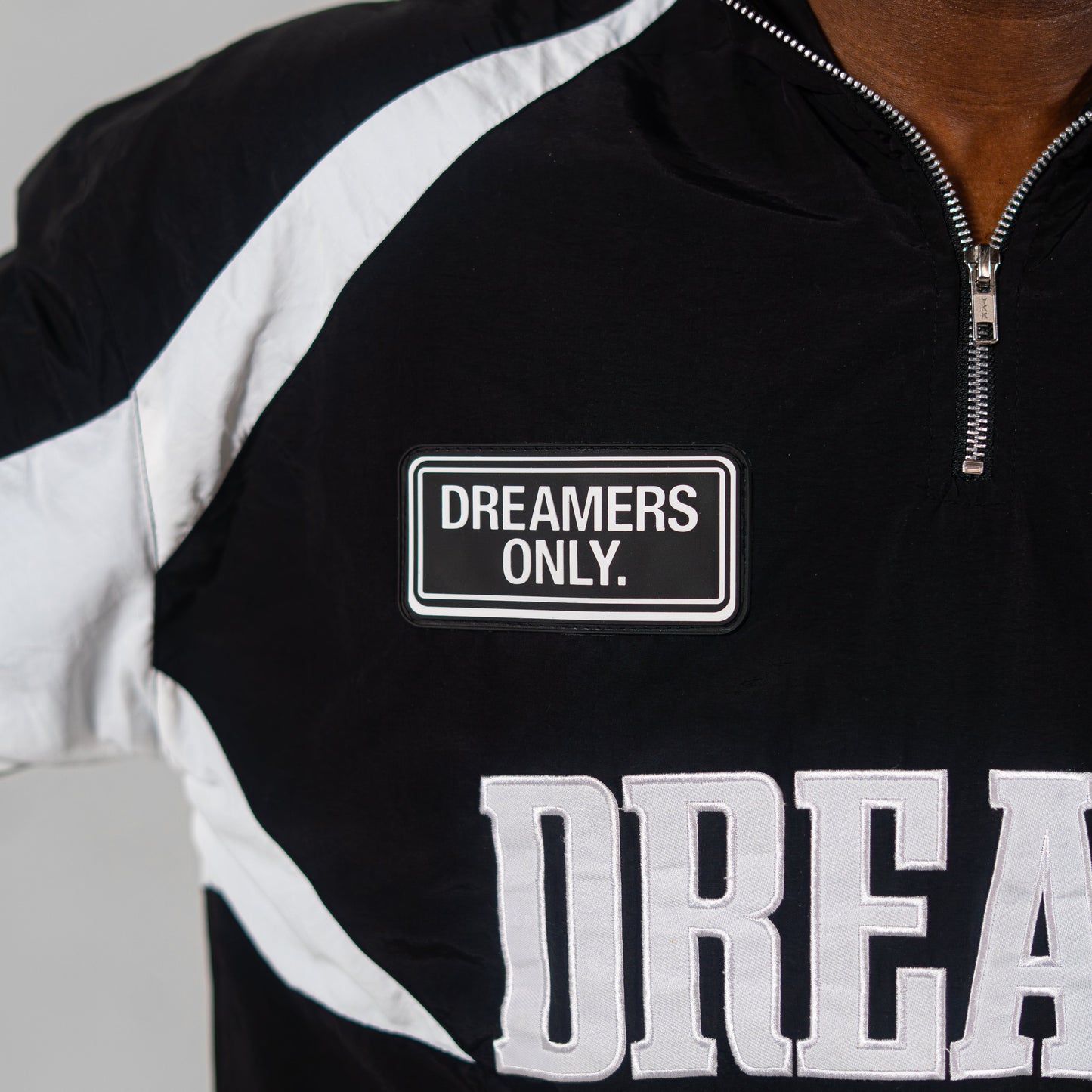 "DREAMS" Windbreaker Top (Black)