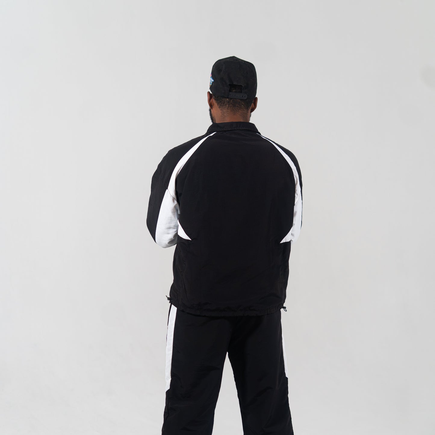 "DREAMS" Windbreaker Top (Black)
